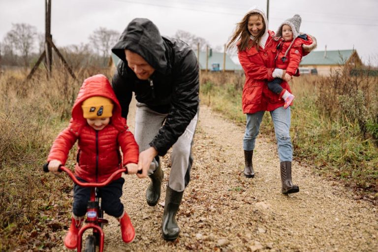 Best life insurance guides for young families
