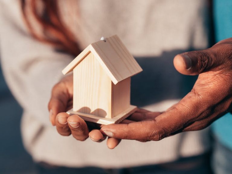 How to save for a house deposit fast