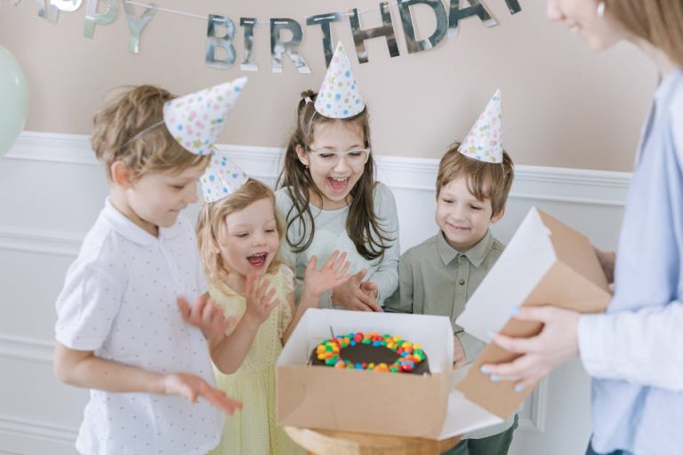 How to save money on kids birthday parties