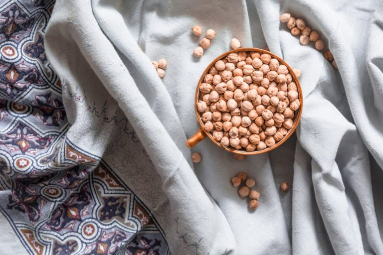 How to cook dry beans from scratch to save money